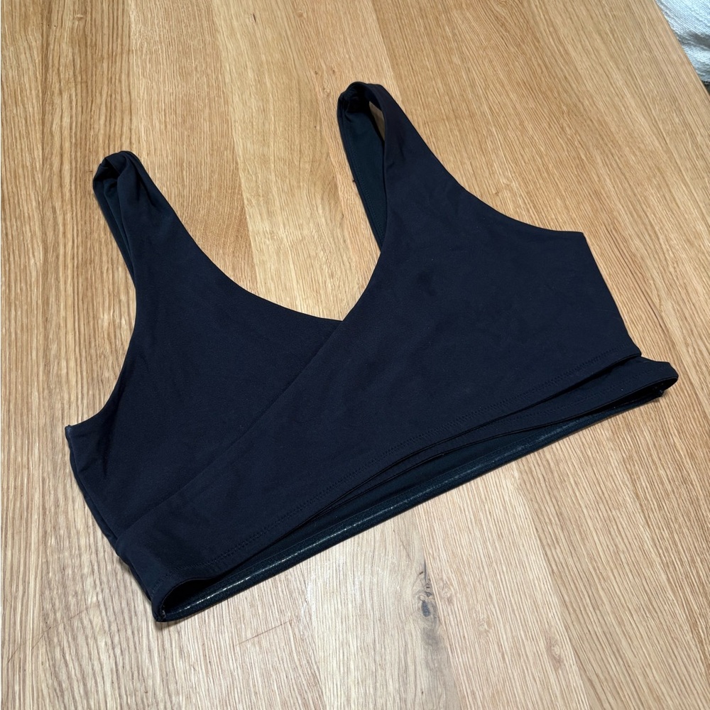 Fabletics Crossover Bralette